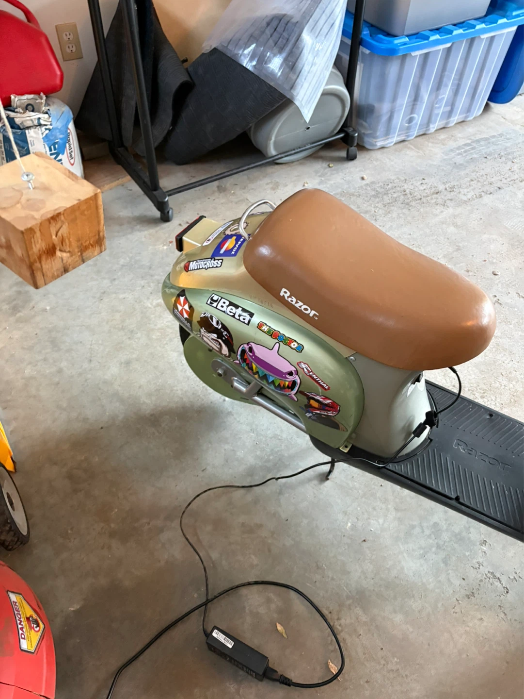Razor Electric Scooter(kids) - photo 2