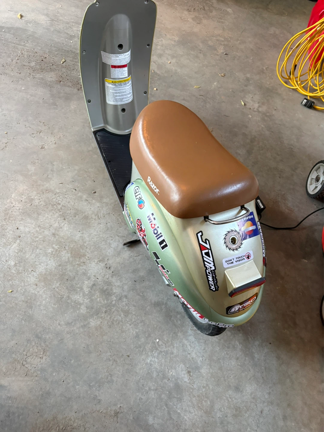 Razor Electric Scooter(kids) - photo 4
