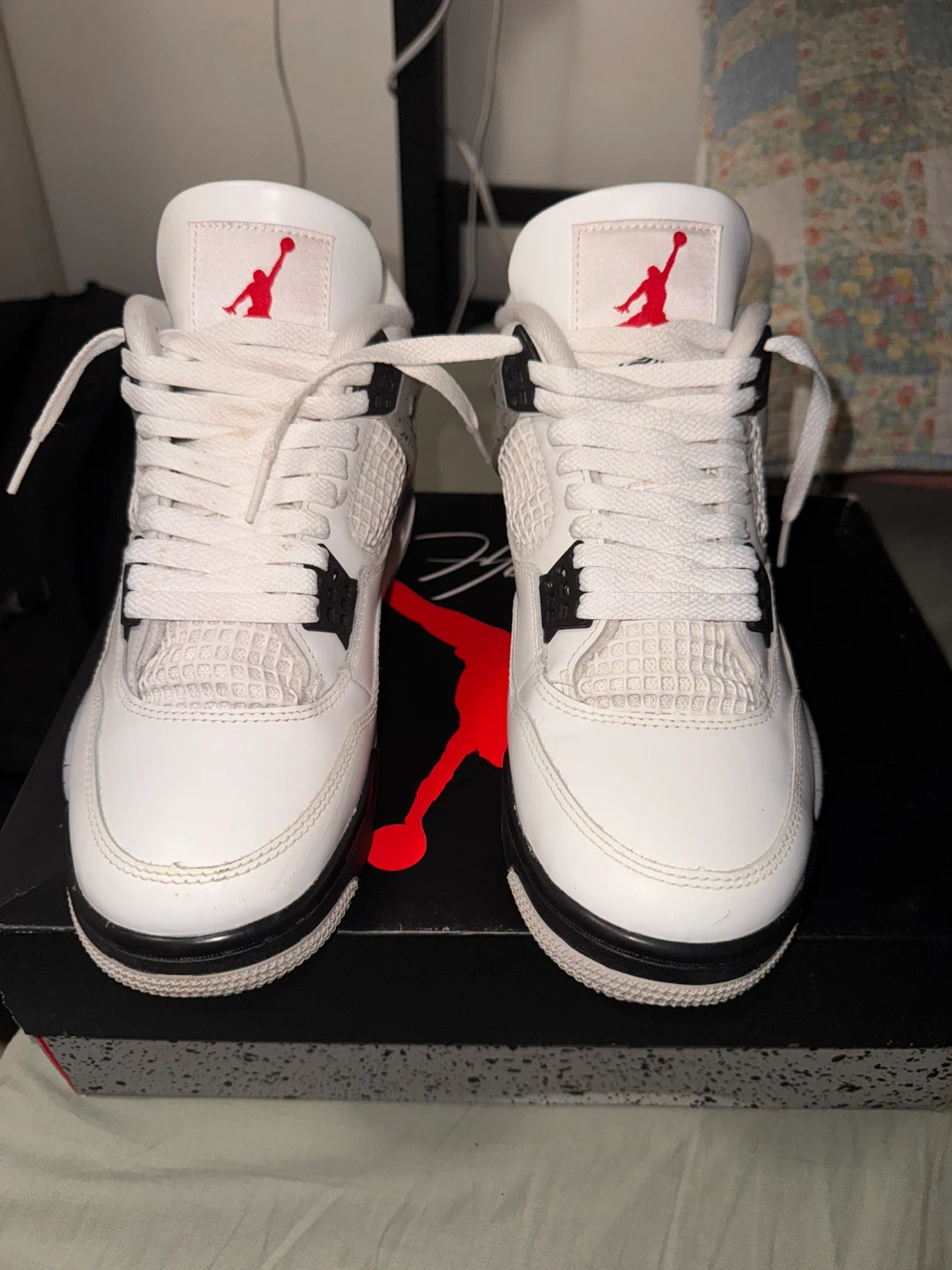 Nike Air Jordan 4 Retro 'White Cement'