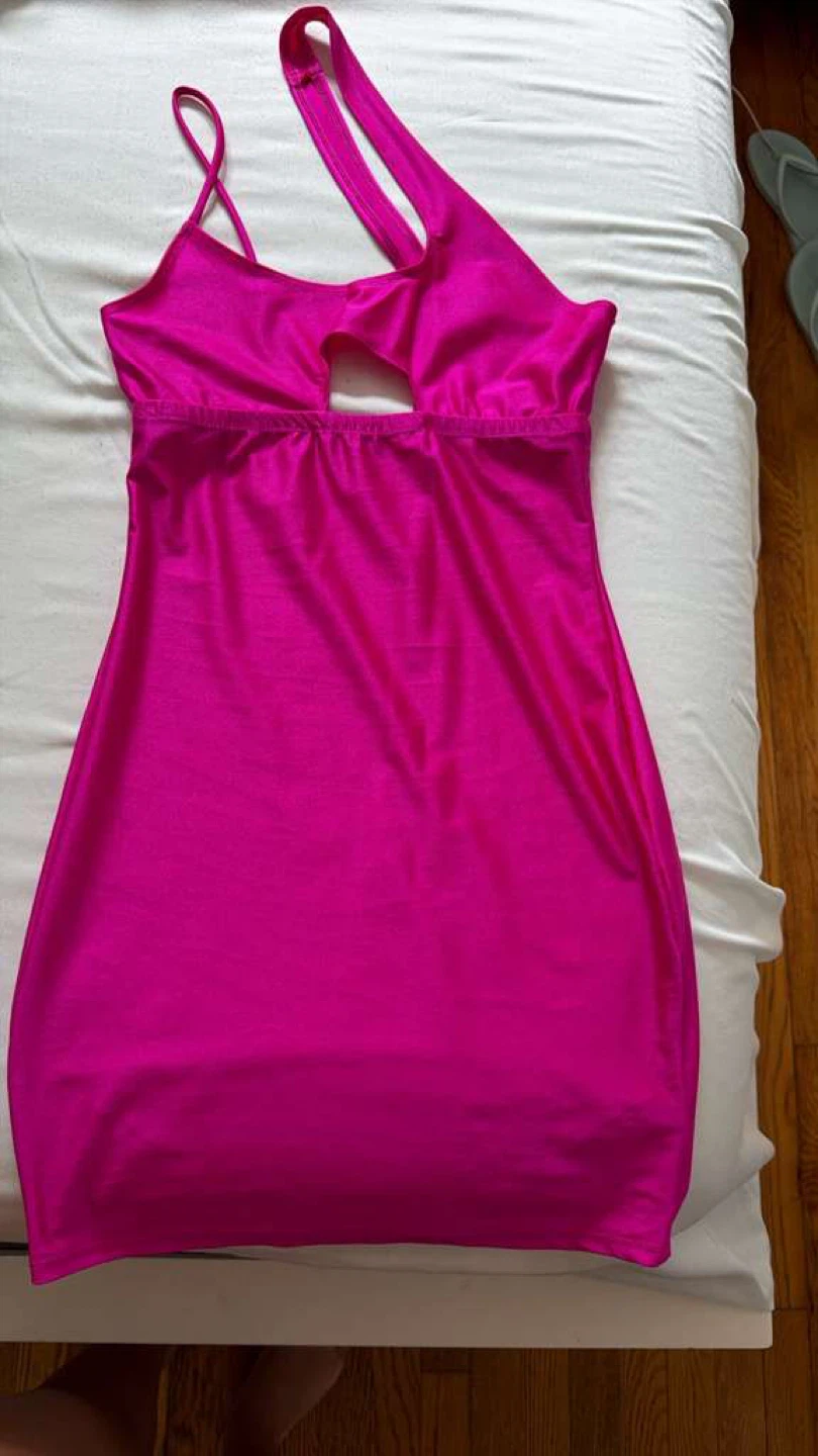 ⚽ Hot Pink Cutout Mini Dress
