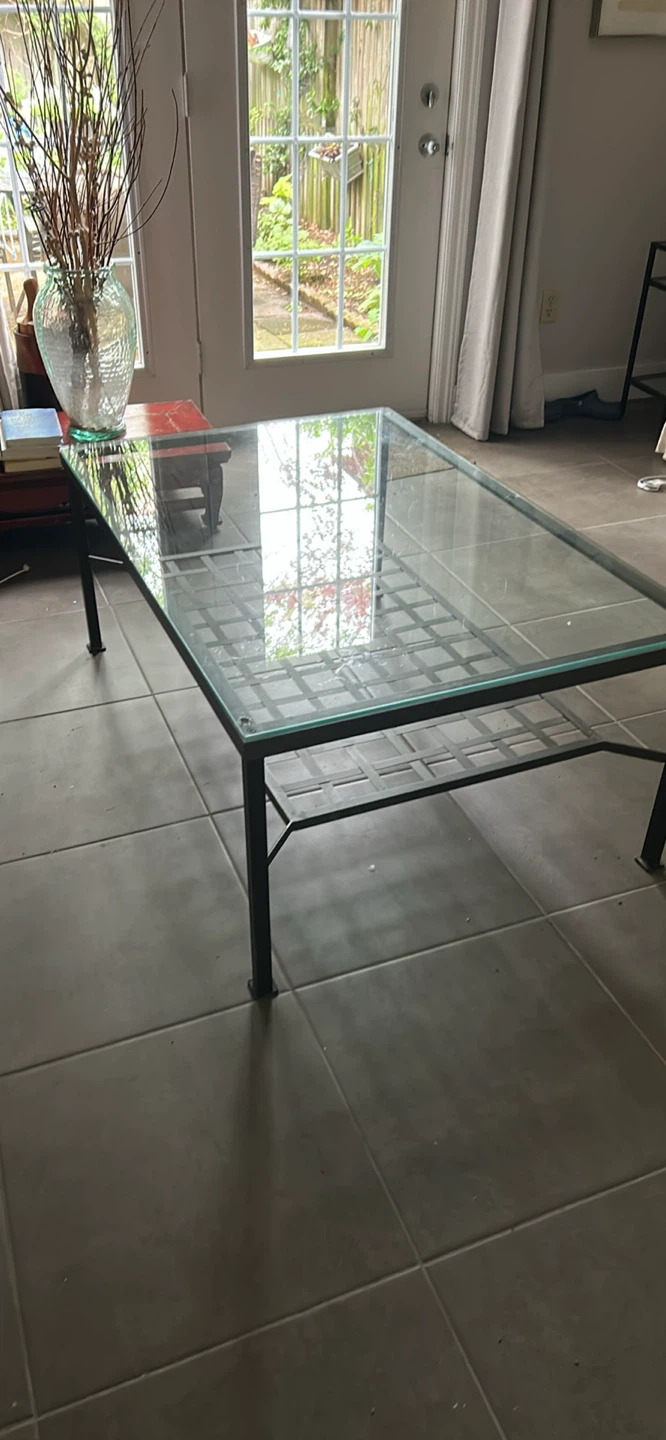 IKEA coffee table - photo 3