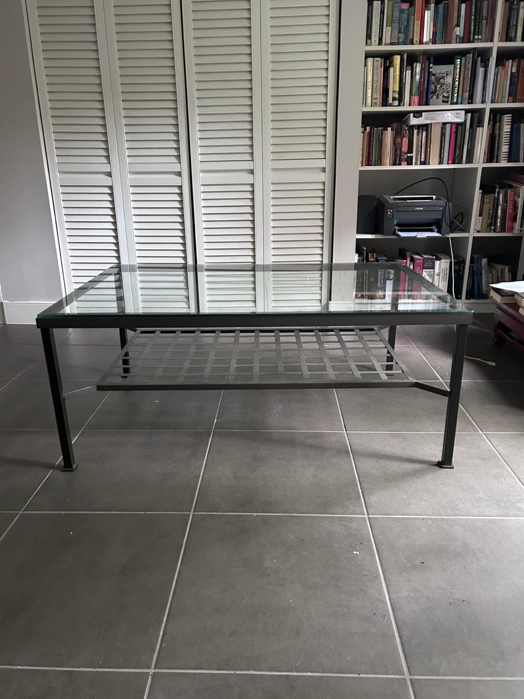 IKEA coffee table - photo 2