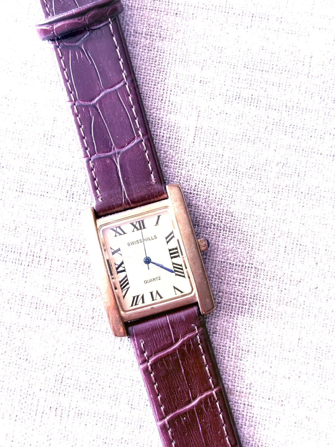 Swiss Hills Quartz Watch with Genuine Leather Band - photo 2