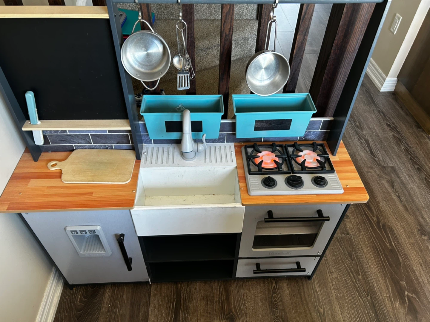 KidKraft Wooden Play Kitchen - photo 3