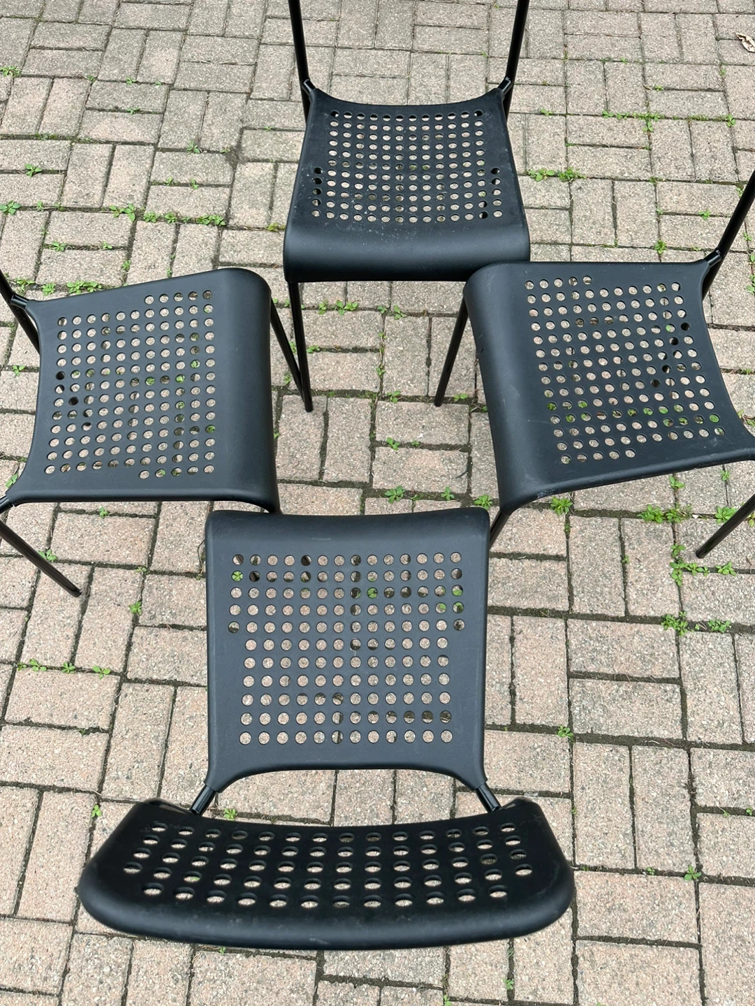 Set of 4 Black Metal Patio Chairs - photo 2
