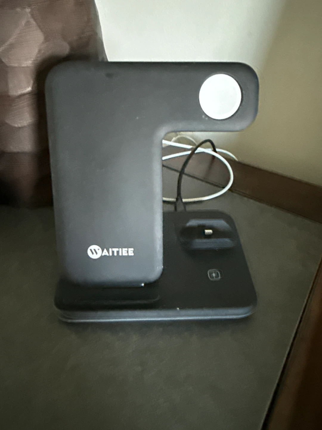 WAITIEE 3-in-1 Charging Station