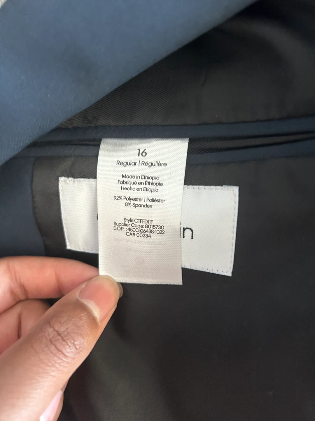 Calvin Klein Navy Blazer - Size 16 - photo 3