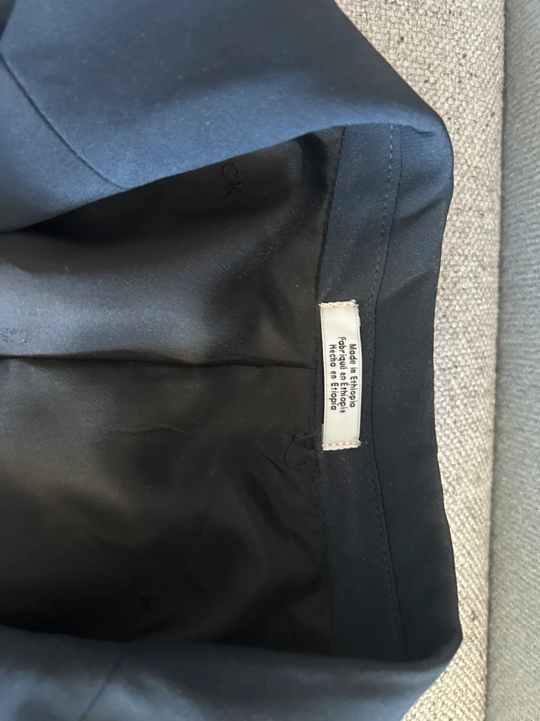 Calvin Klein Navy Blazer - Size 16 - photo 4