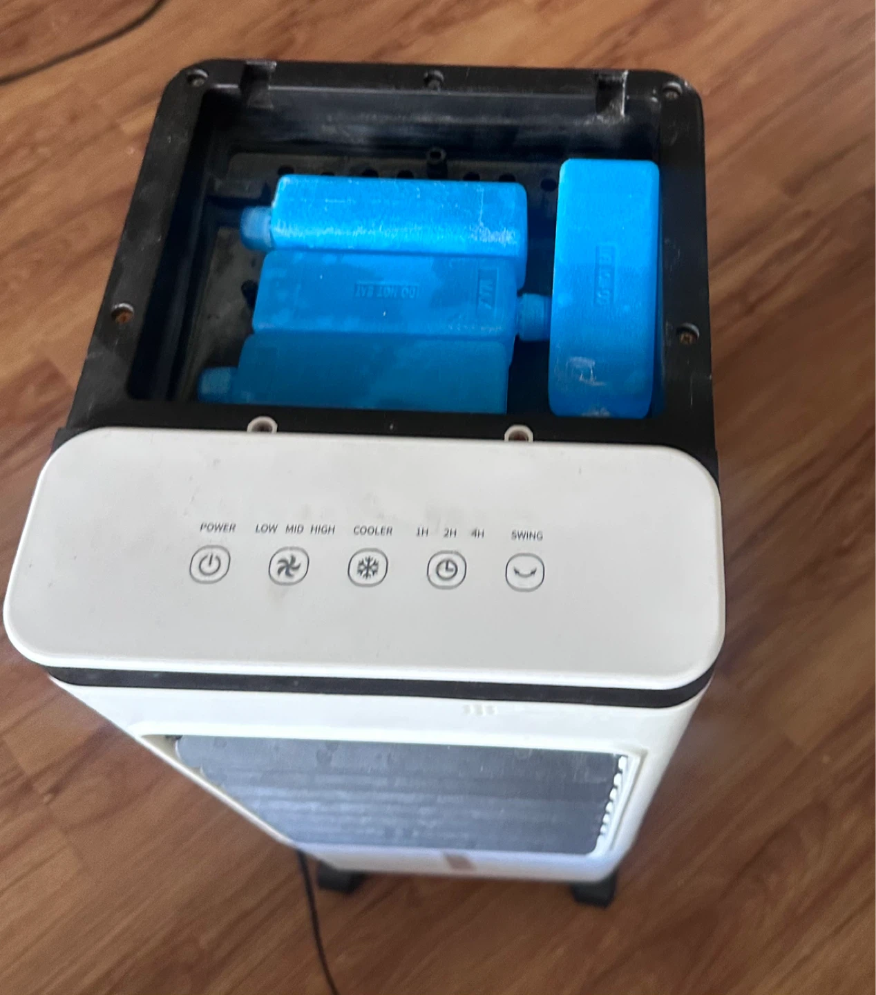 Portable Air Cooler Fan with Ice Packs - photo 2
