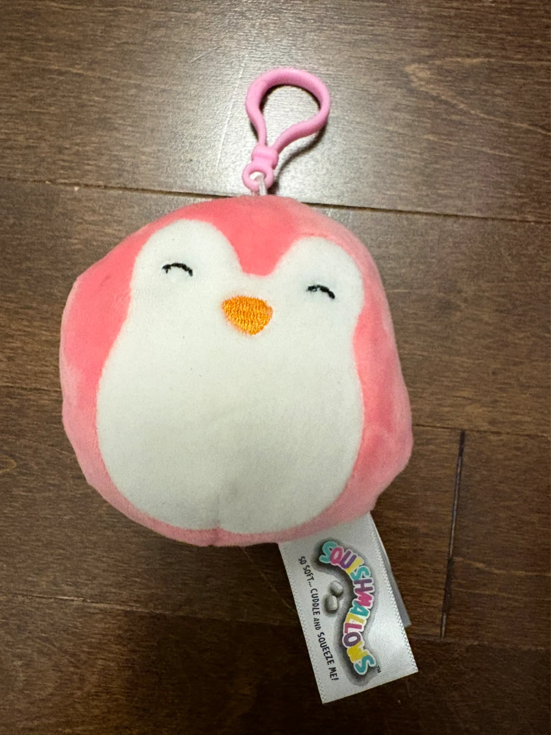 ⚽️ Squishmallows Pink Penguin Clip-On Plush
