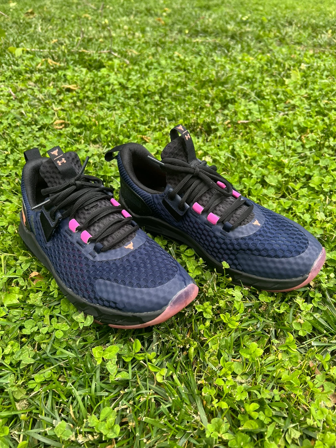 Under Armour TriBase training shoes. US 8 / EU 41