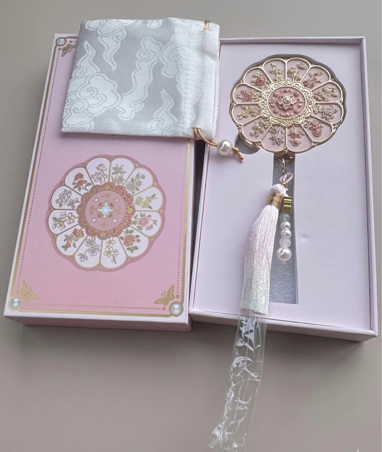 Decorative Compact Mirror with Tassel - photo 2