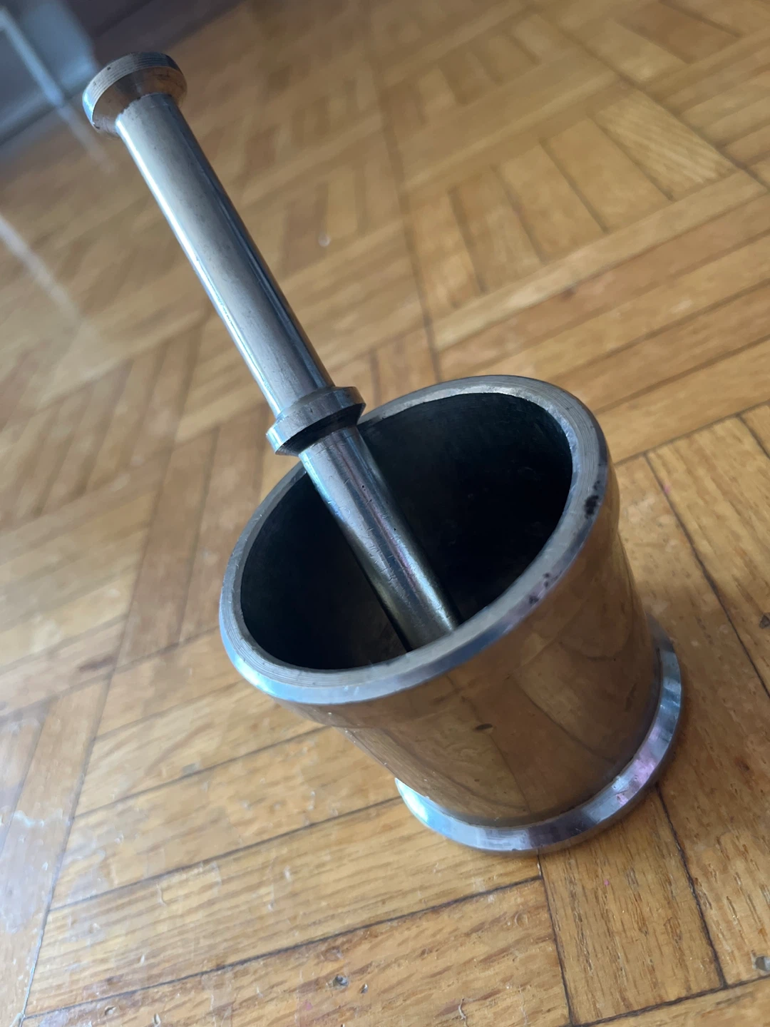 Metal Mortar and Pestle Set