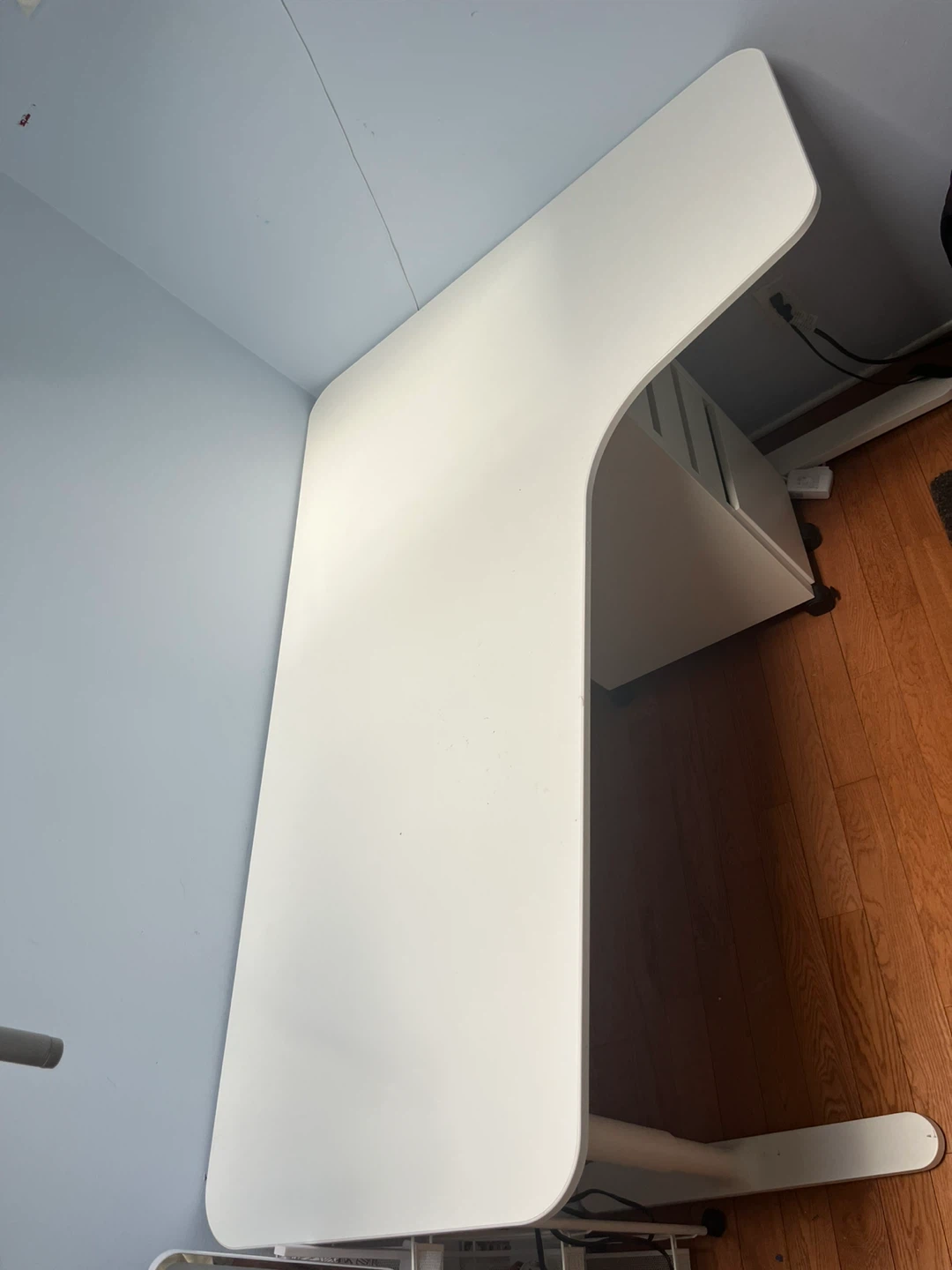 IKEA BEKANT Corner Desk and cabinet - photo 5