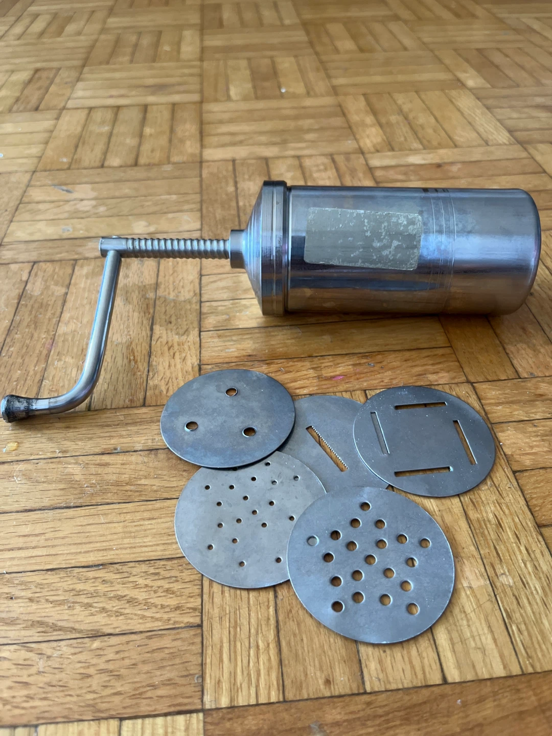 Stainless Steel Kitchen Press with Multiple Discs - photo 2