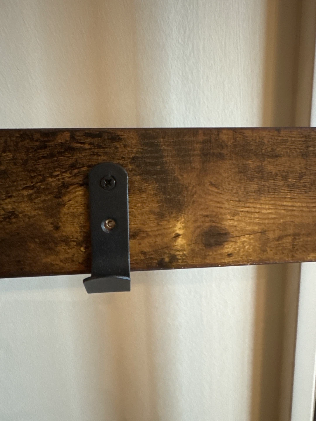 Entry way with Bench and shoe rack - photo 3