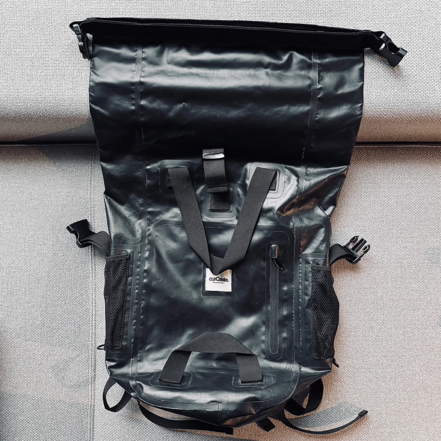100% Waterproof ourCaste Jacque Dry Backpack - Brand New ⚽️ - photo 3