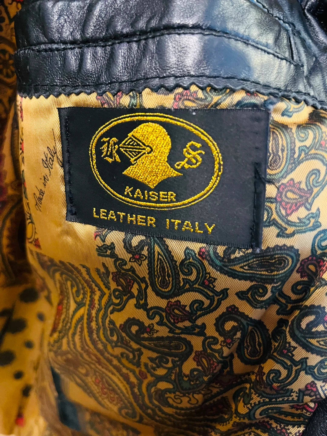 ⚽ *MOVING SALE* Vintage 90s Made in Italy Leather Jacket - photo 3