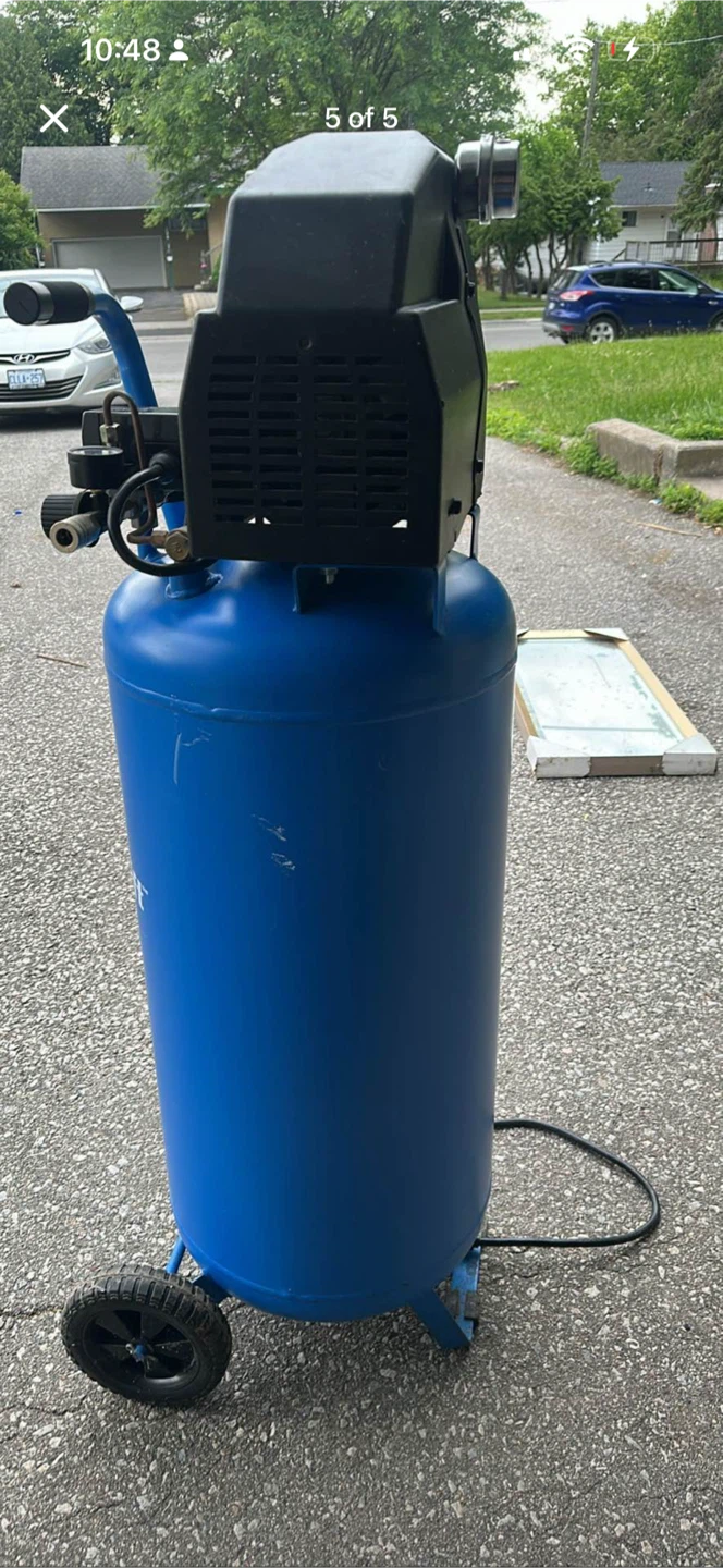 Mastercraft Air Compressor 135 psi completely oil free