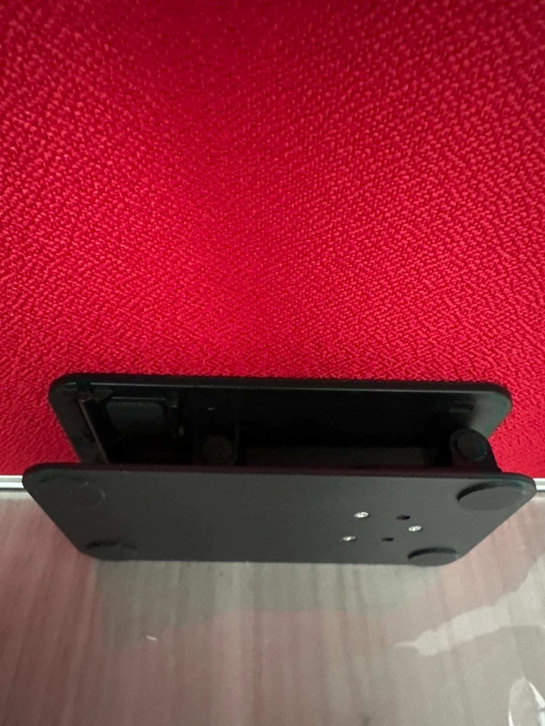 ⚽️ Black Phone Stand - photo 3