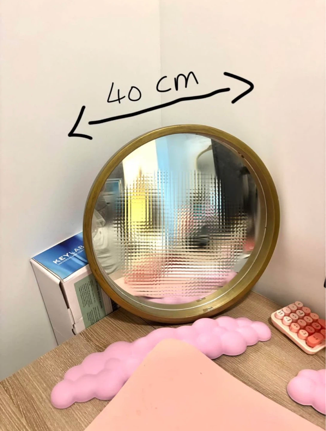 Round Wall Mirror 40 cm