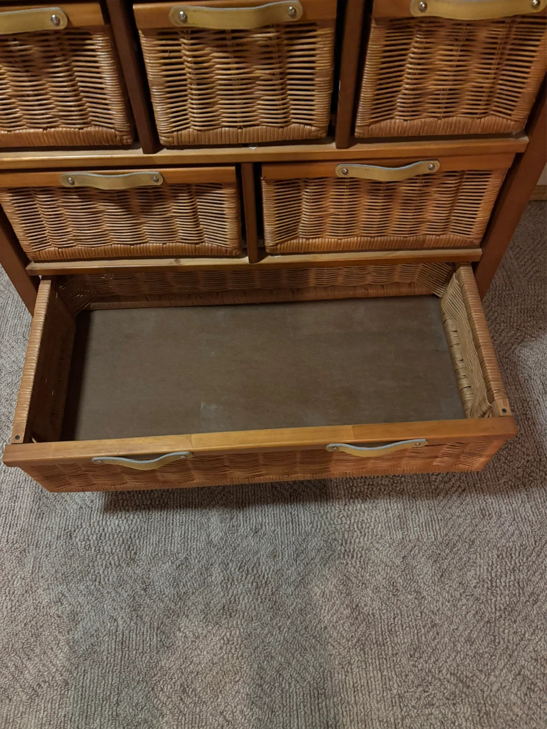 Wooden Chest of Drawers with Wicker Baskets - photo 5