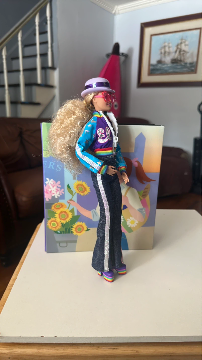 Barbie Elton John Collector Doll - photo 3