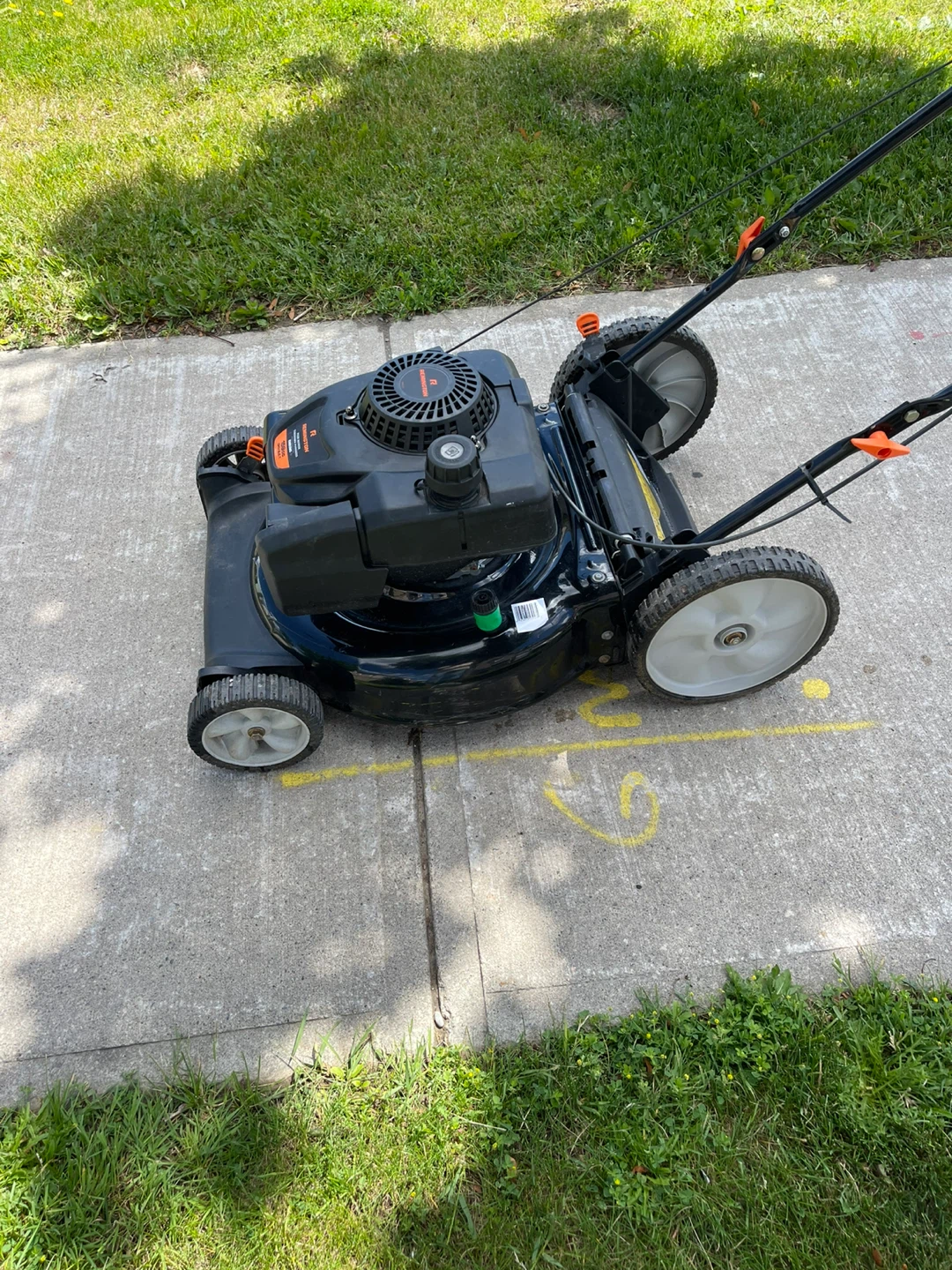 Troy-Bilt Self-Propelled Lawnmower - photo 2