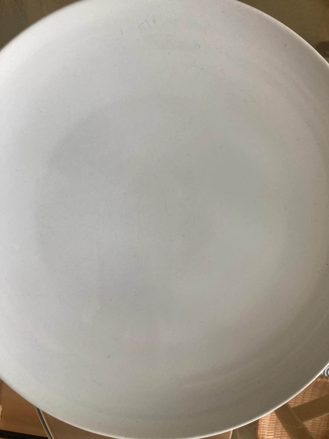 Free! Set of 4 large dinner plates (IKEA) - photo 2