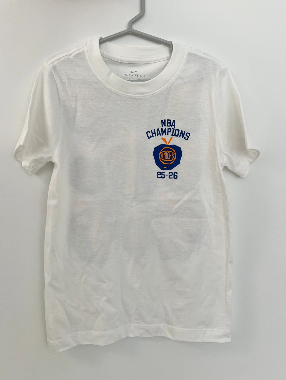 【Limited】KNICKS Nike NBA Champions Tee 25-26/KIDS XS - photo 3
