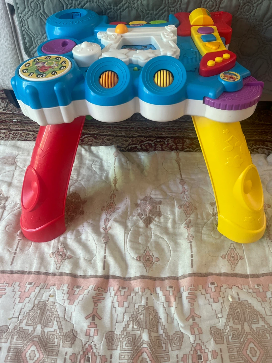 Fisher-Price Laugh & Learn Smart Stages Table