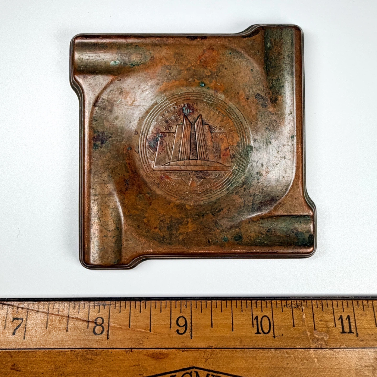 Vintage 1933 Chicago World’s Fair Souvenir Ashtray - photo 5