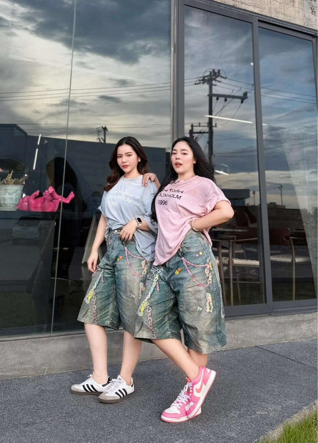 Acne Studios Pink T-Shirt & Denim Shorts Set - photo 2