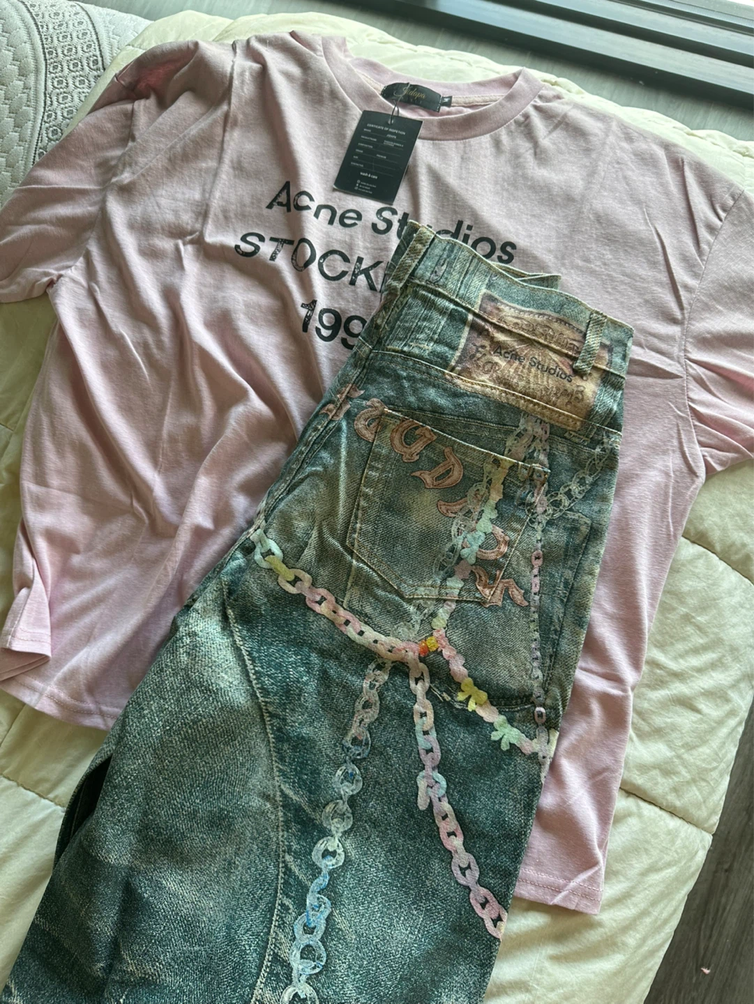 Acne Studios Pink T-Shirt & Denim Shorts Set - photo 4