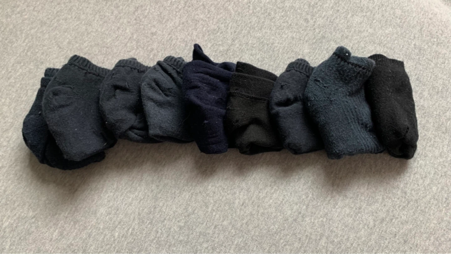Bundle of 9 pairs of dark ankle socks ⚽️