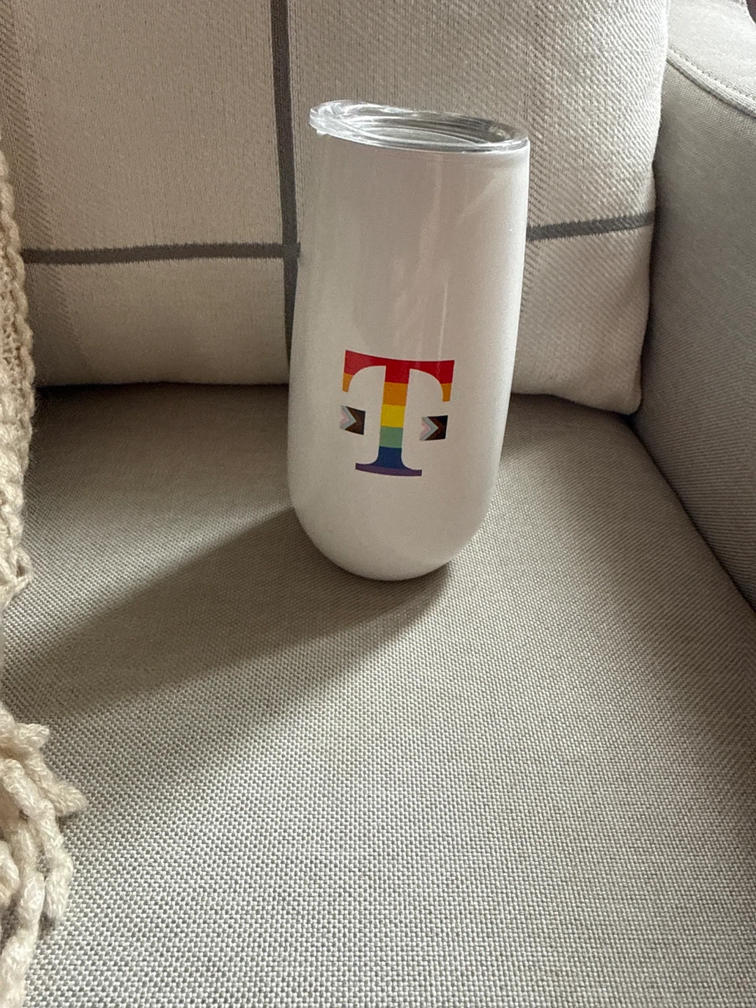 White T-Mobile Tumbler - ⚽️ - photo 2