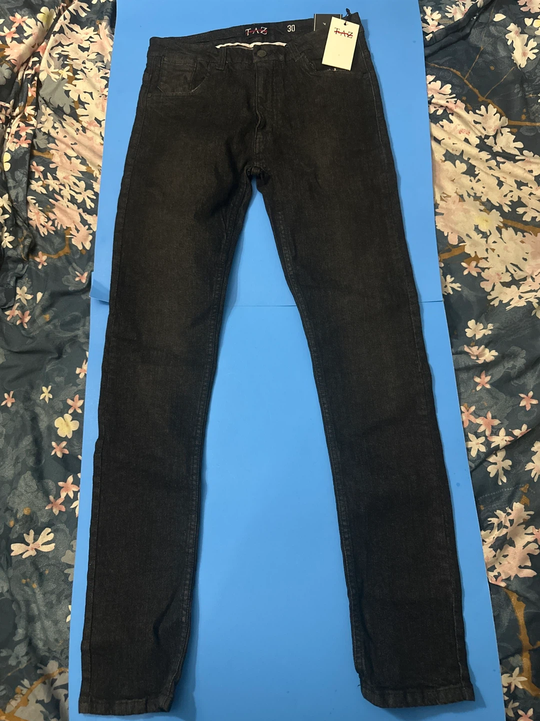 TAZ Black Denim Jeans - Size 30 (SMALL)