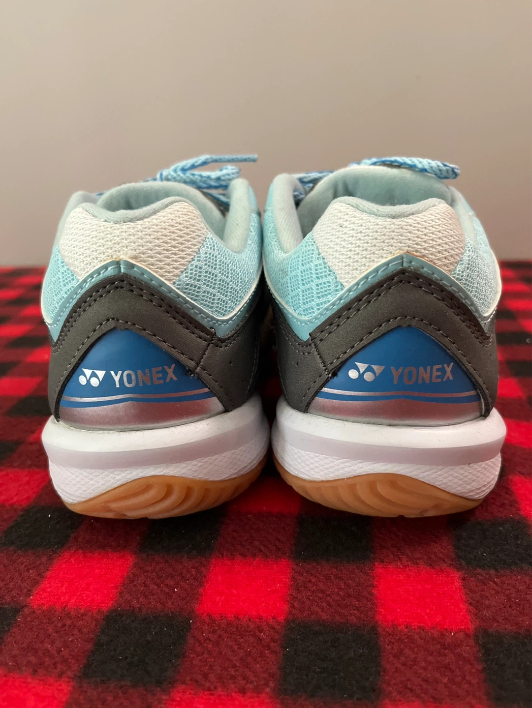 Yonex Badminton Shoes size 6.5US W / 5US M - photo 3