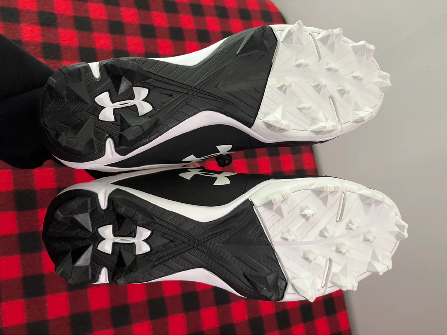 Under Armour Black & White Baseball Cleats - photo 4