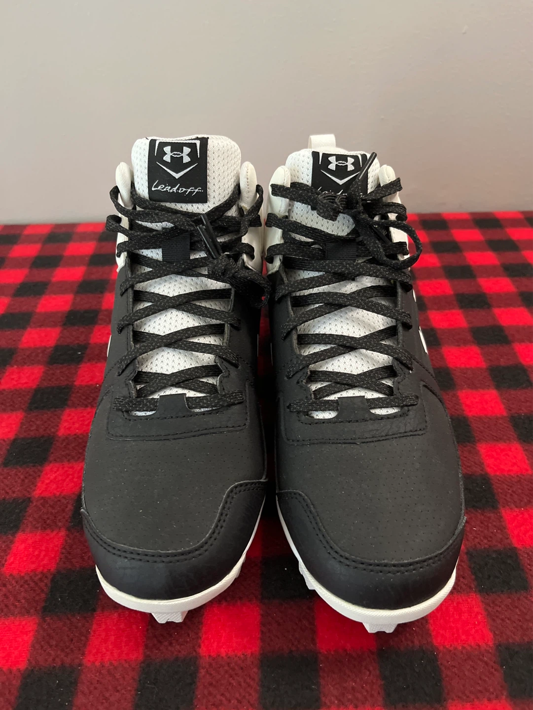Under Armour Black & White Baseball Cleats