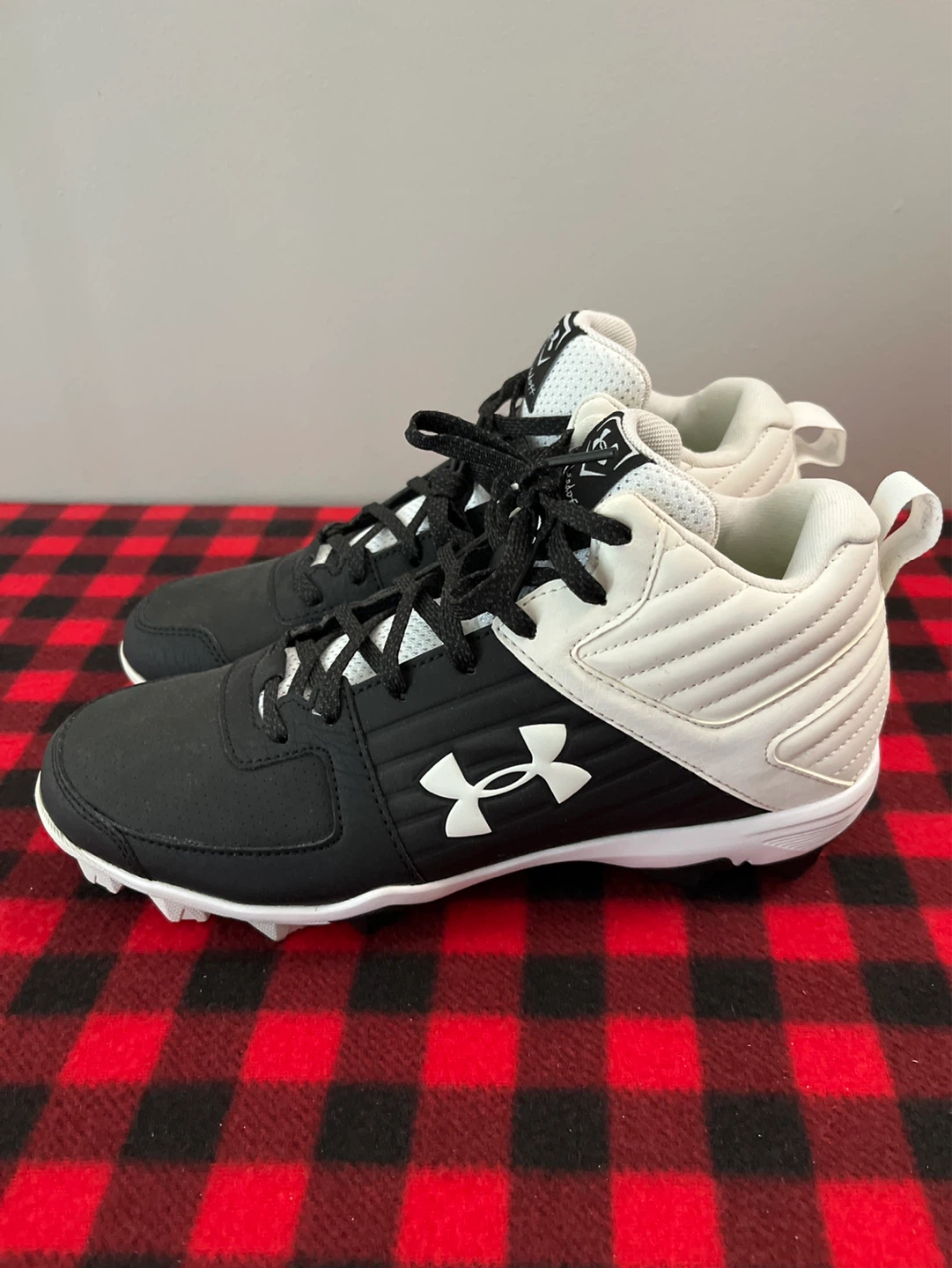 Under Armour Black & White Baseball Cleats - photo 2