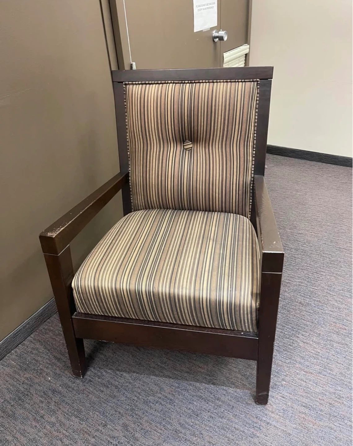 Free Office Furniture - photo 2