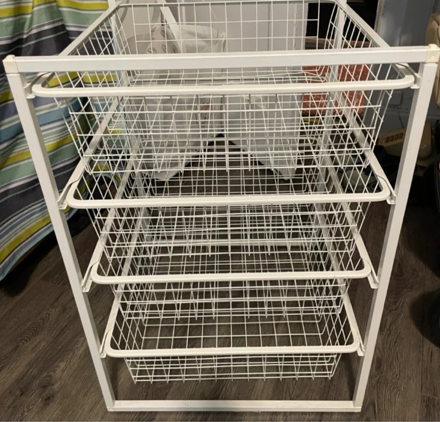 White 4-Tier Wire Basket Storage Unit⚽️