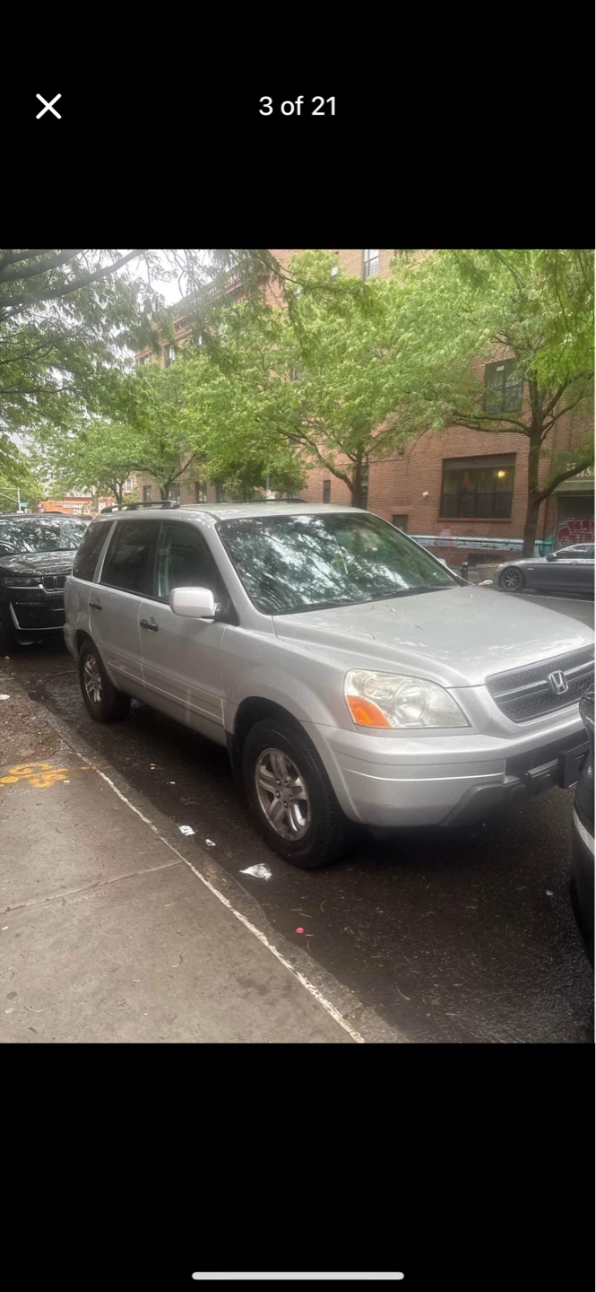 Silver Honda Pilot SUV - photo 3