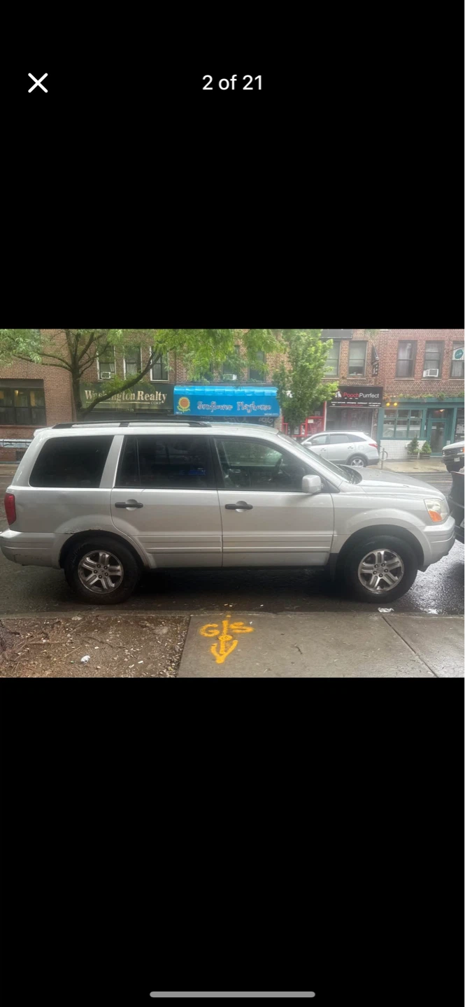 Silver Honda Pilot SUV - photo 4