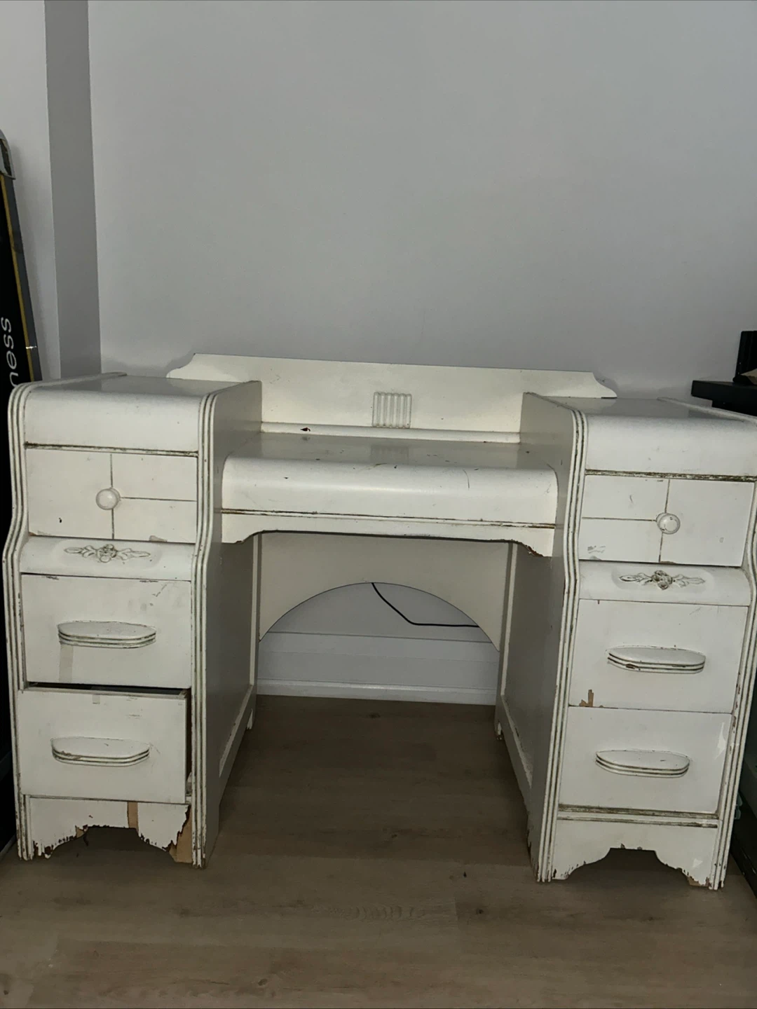 Vintage vanity and chair set - photo 5