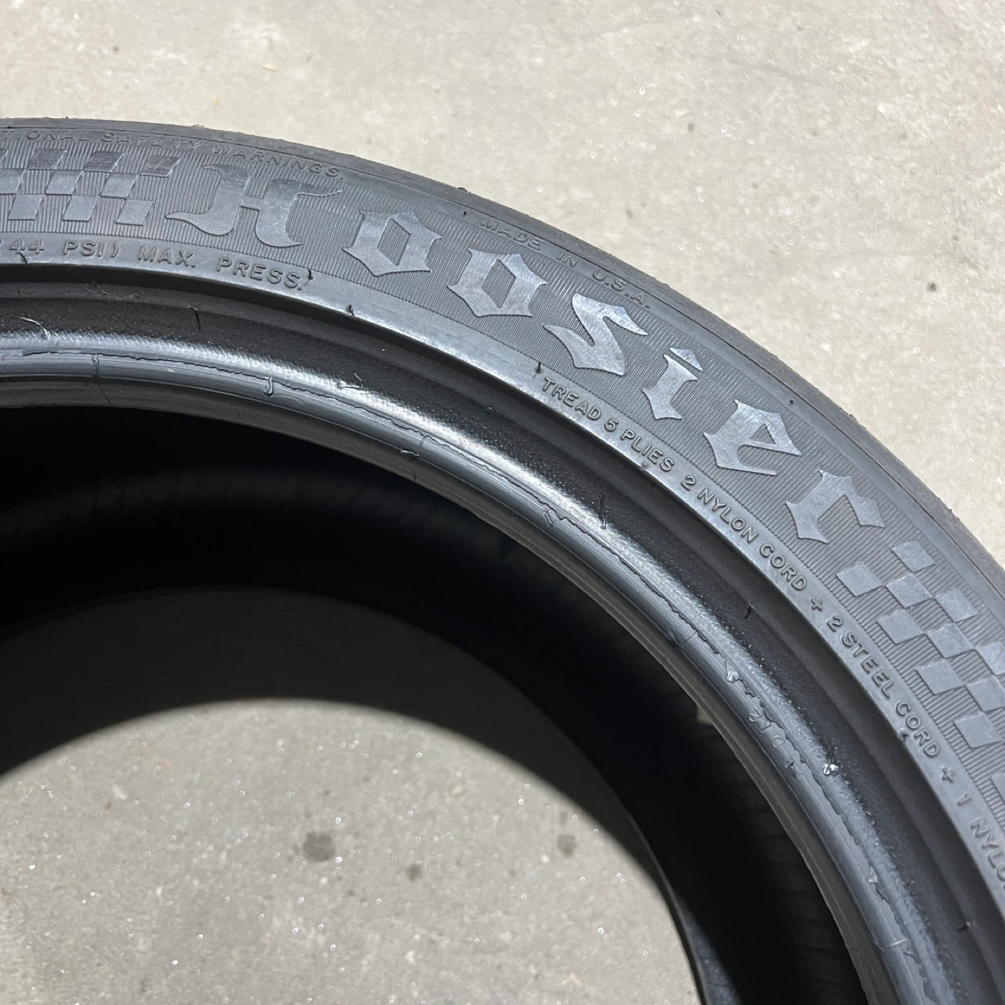 275/35R18 Hoosier R7 DOT Radial tires - photo 2
