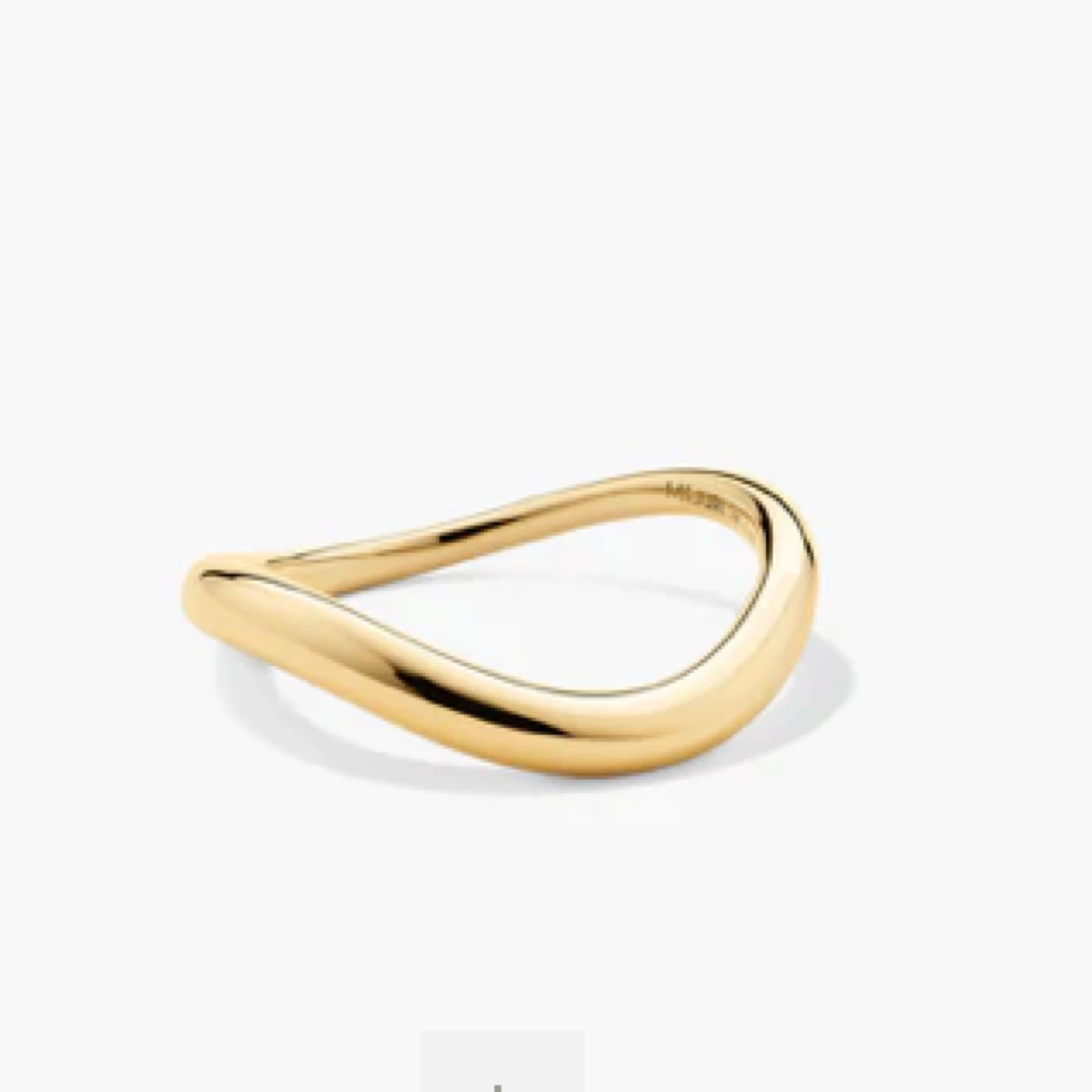 Gold Curved Ring⚽️