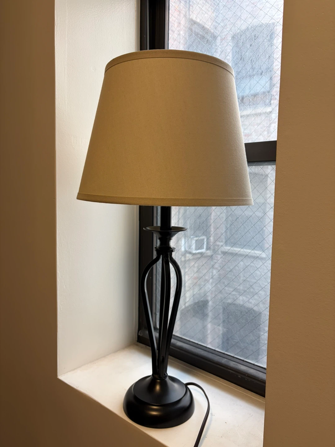 Black Table Lamp with Tan Shade - photo 2