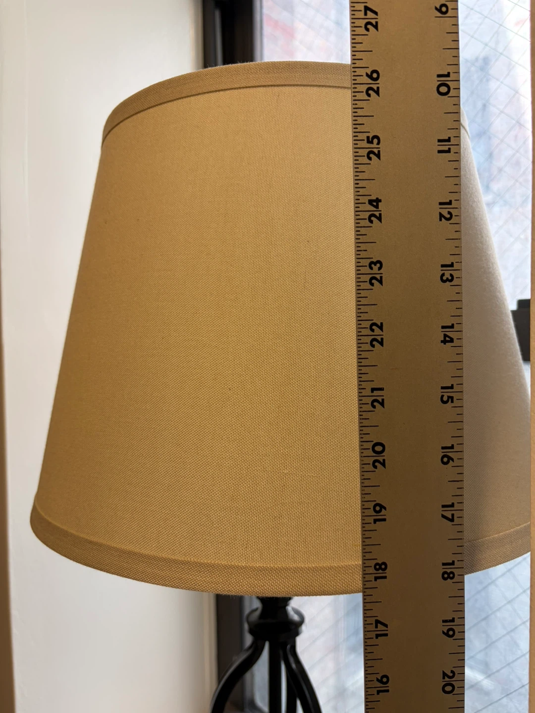 Black Table Lamp with Tan Shade - photo 5
